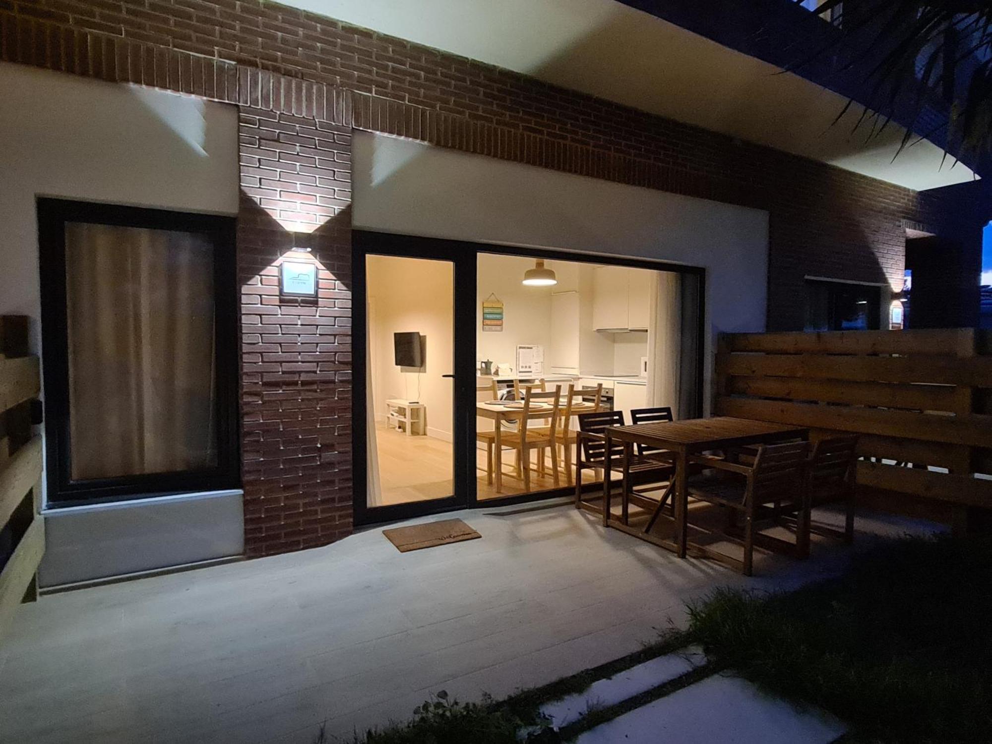 Apartamentos Costa Meron Сан Висенте де ла Баркера Екстериор снимка